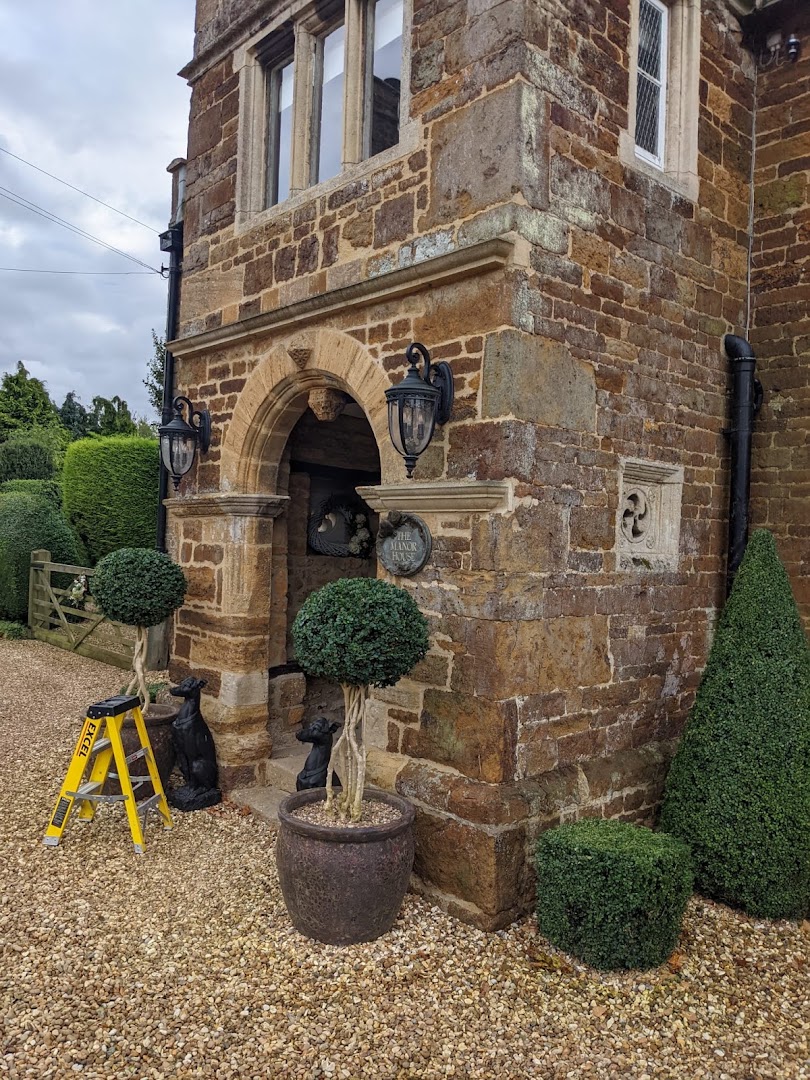 SRW Electrical Services · Photos 9
